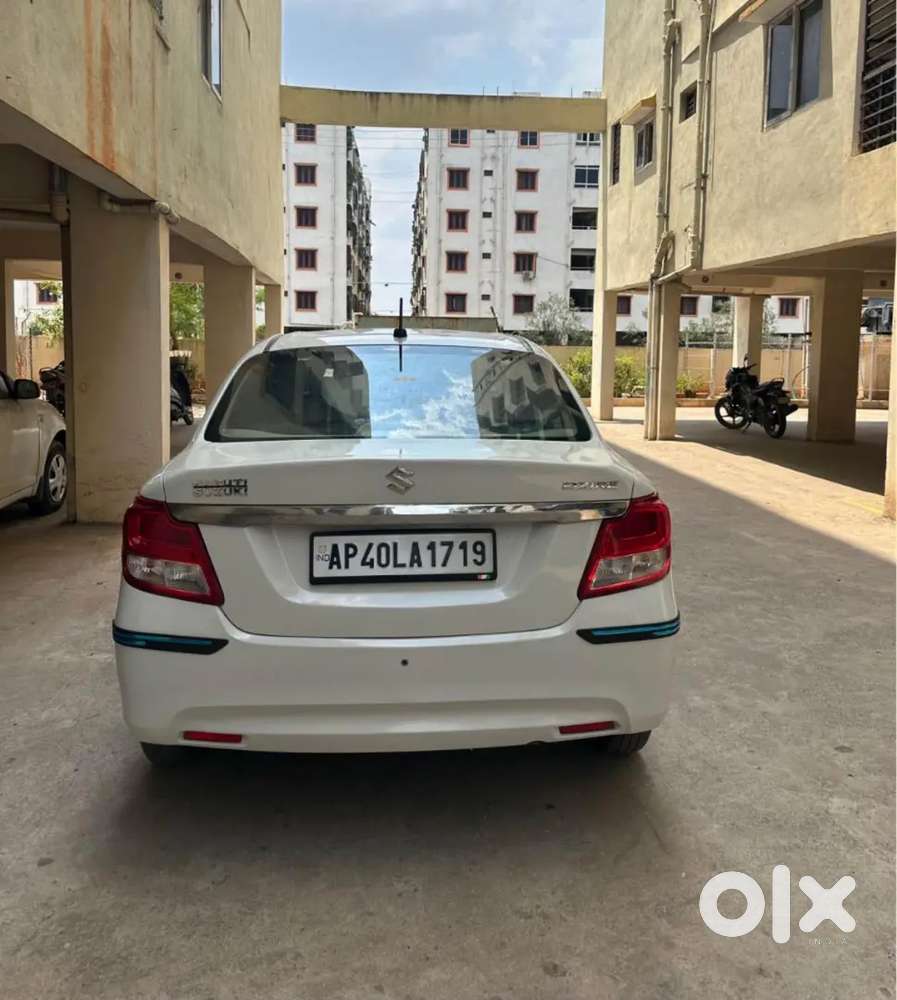 Maruti Suzuki Dzire 2016 Diesel 86000 Km Driven