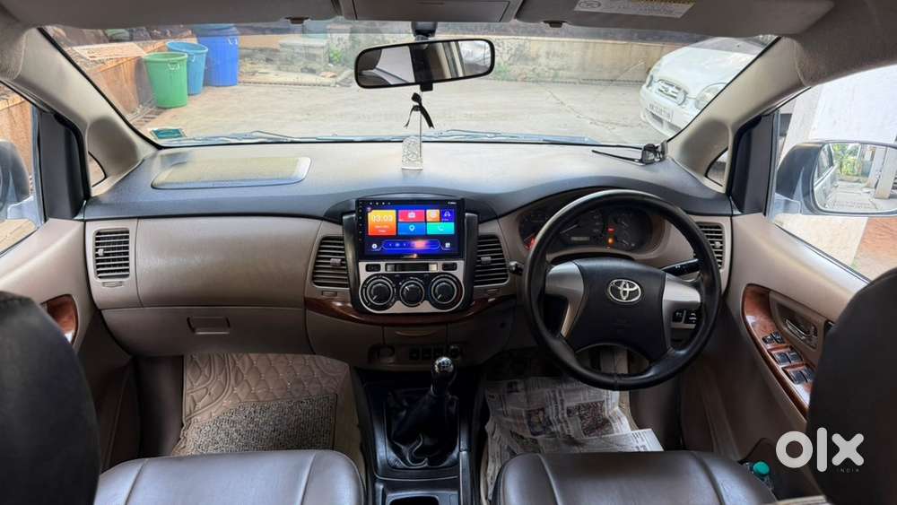 Toyota Innova Diesel 2015