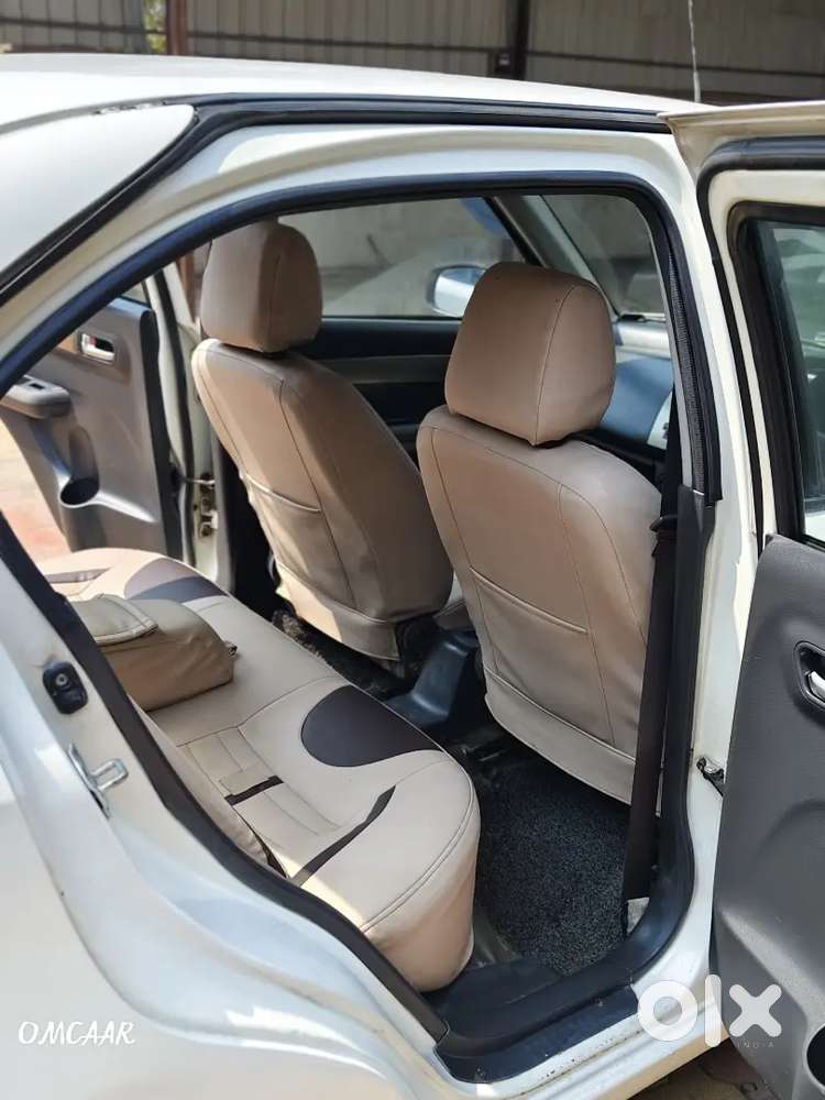Maruti Suzuki Dzire Vdi 2011