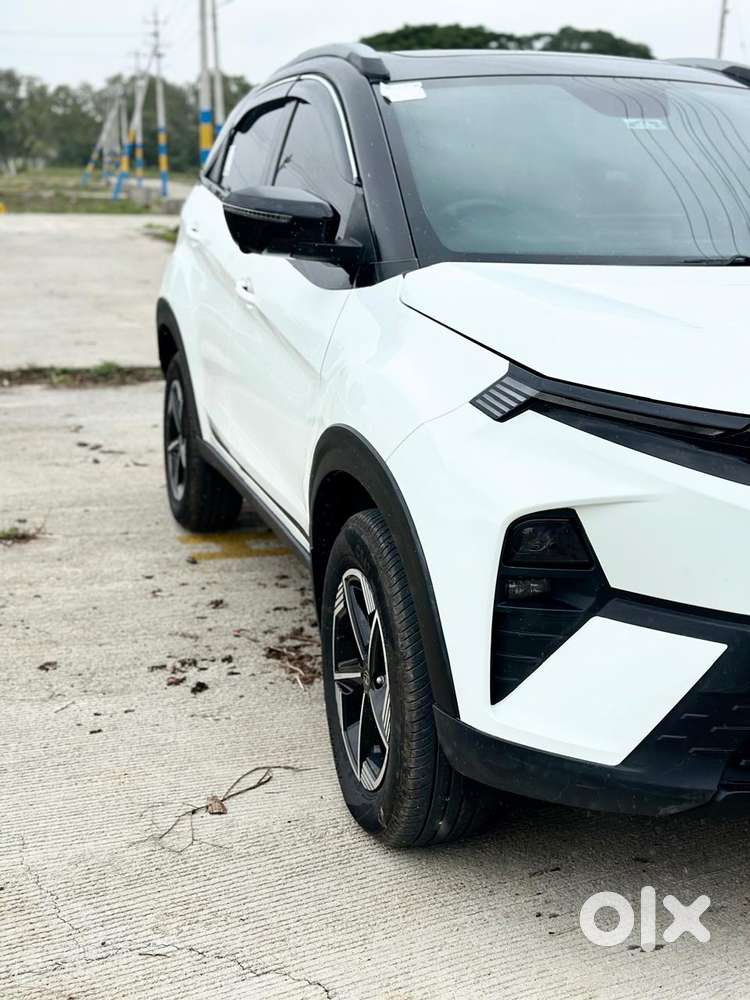 Tata Nexon Fearless Plus (ps) 1.2 Petrol Dca (adas), 2025, Petrol