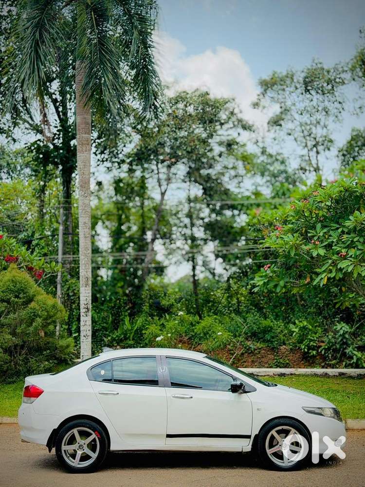 Honda Petrol Car 2010