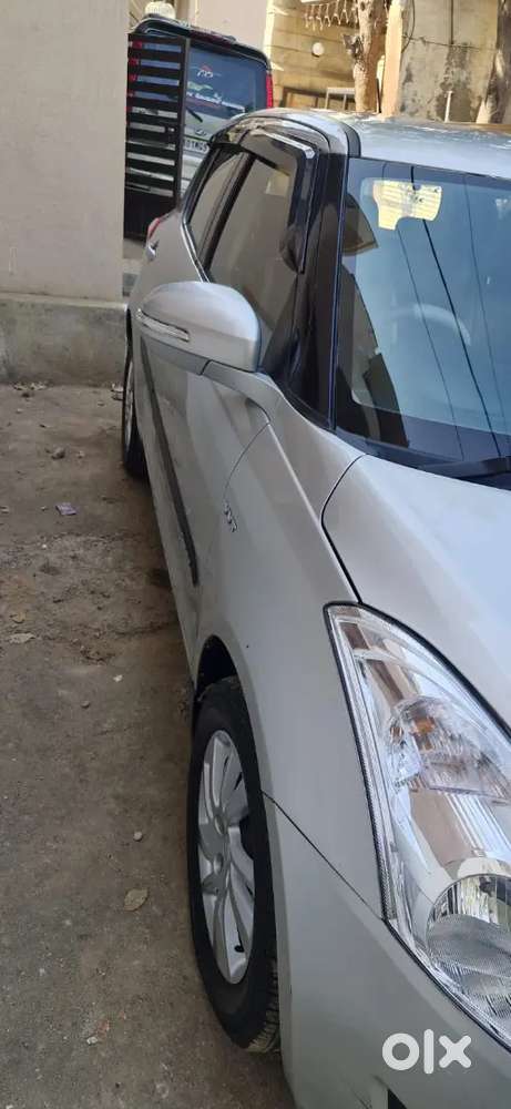 Maruti Suzuki Swift 2012