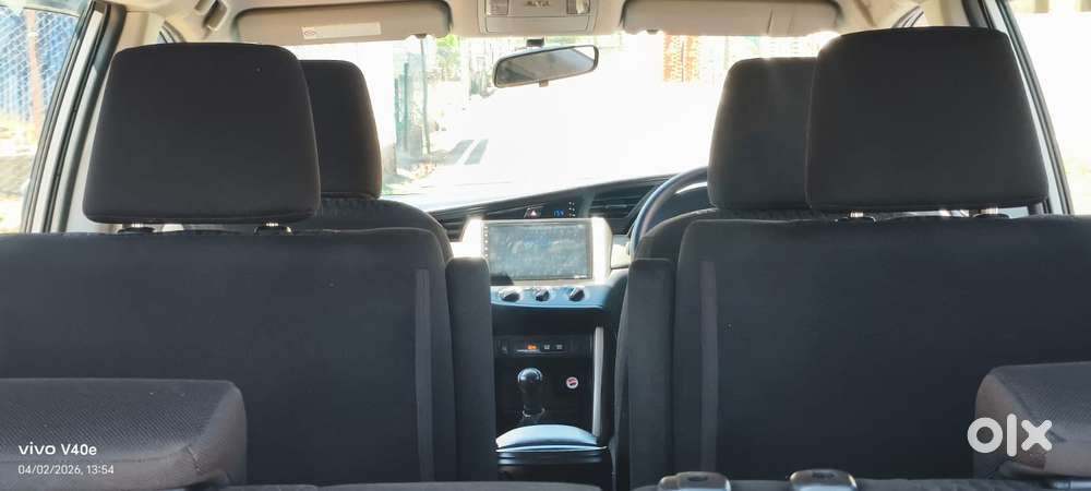 Toyota Innova Crysta 2.4 Gx Mt, 2017, Diesel