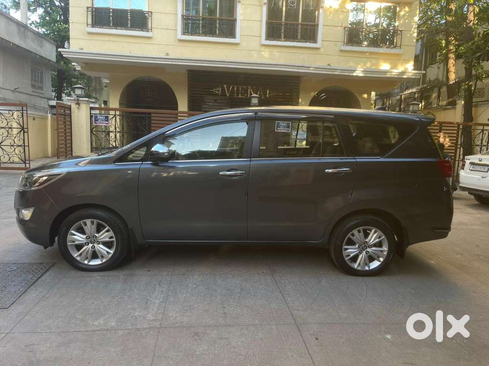 Toyota Innova Crysta 2.8z Automatic, 2018, Diesel