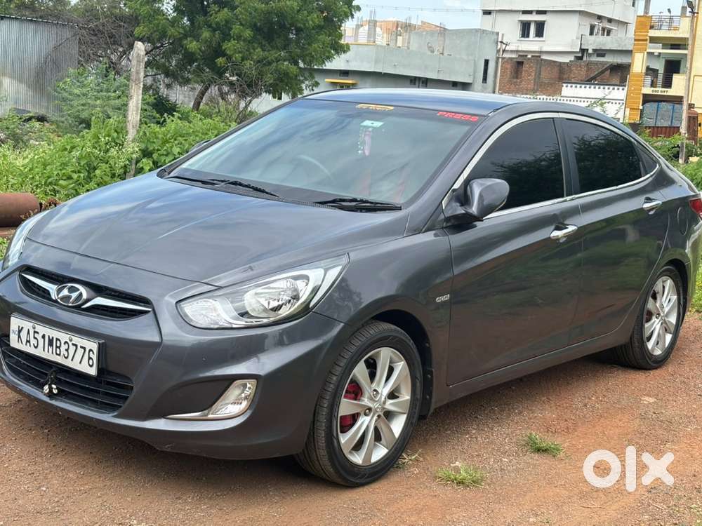 Hyundai Fluidic Verna 2012