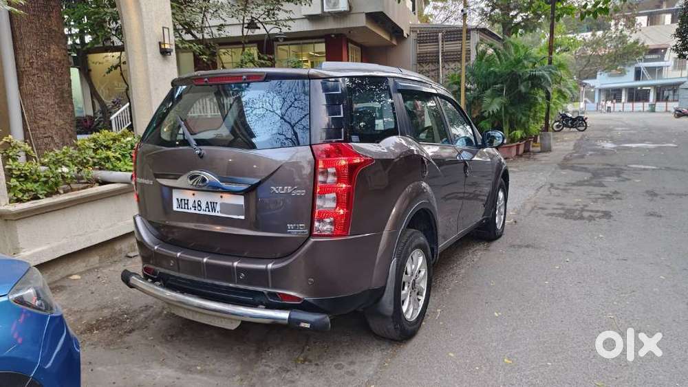Mahindra Xuv500 W10 At, 2017