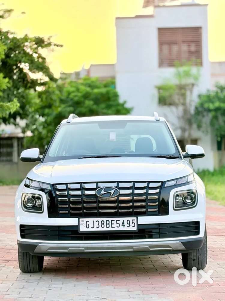 Hyundai Venue 1.2 S (o), 2023, Petrol