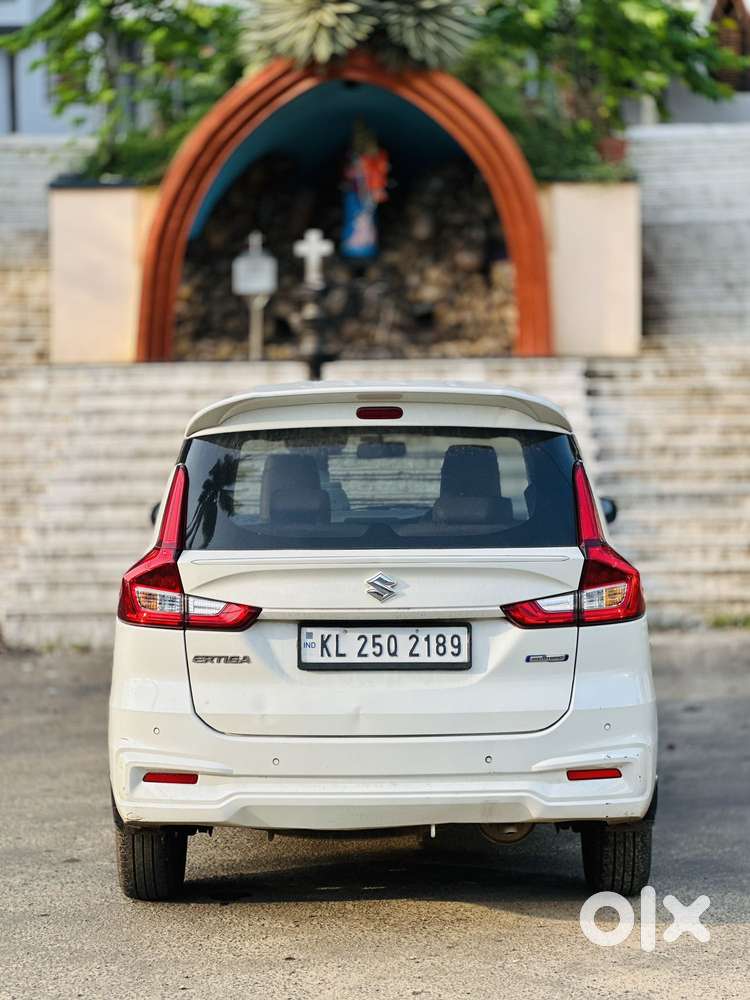 Maruti Suzuki Ertiga Vxi Shvs, 2022, Diesel
