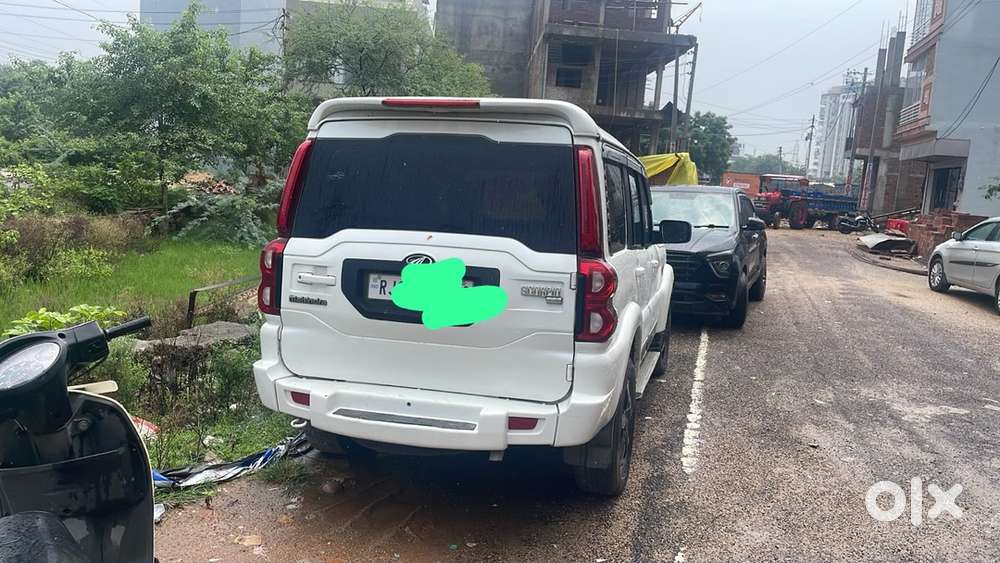 Mahindra Scorpio Classic 2015