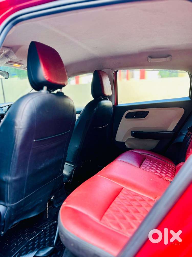 Tata Altroz 1.2 Xm Plus, 2021, Petrol