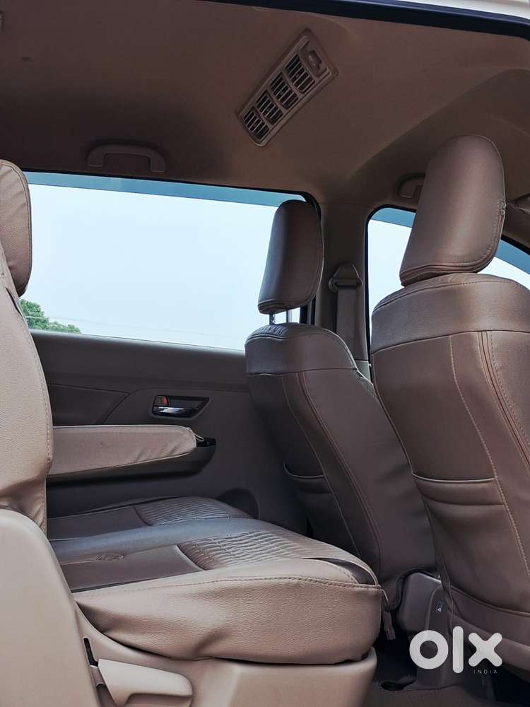 Maruti Suzuki Ertiga 1.5 Vxi Shvs, 2021, Petrol