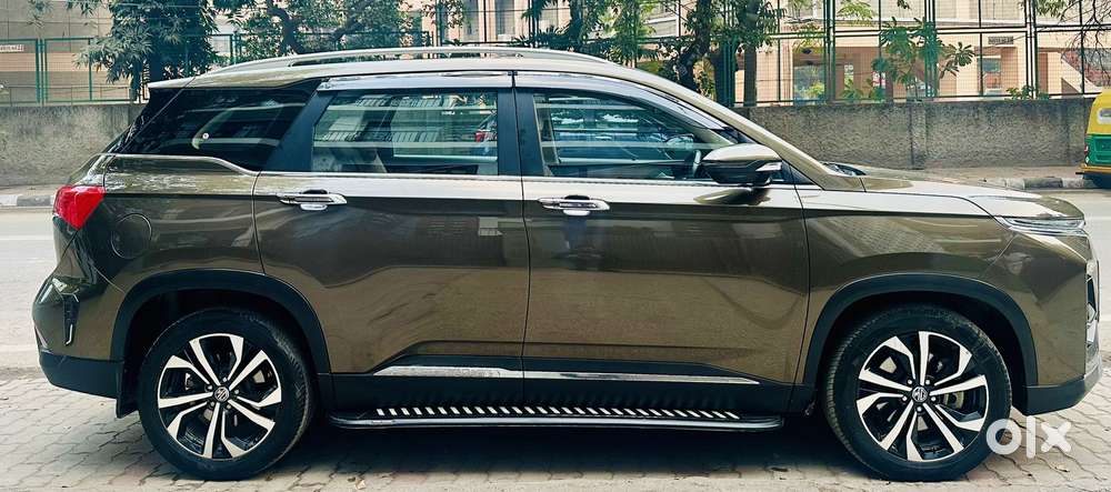 Mg Hector Plus Sharp Pro 1.5 Turbo Petrol Cvt 7 Str, 2024, Petrol