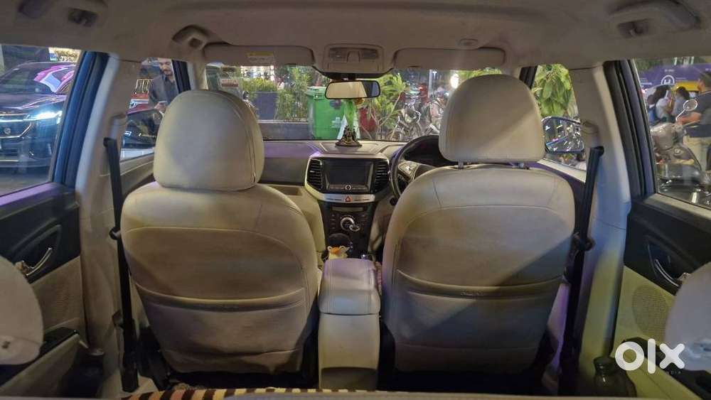 Mahindra Xuv300 W8, 2022, Petrol