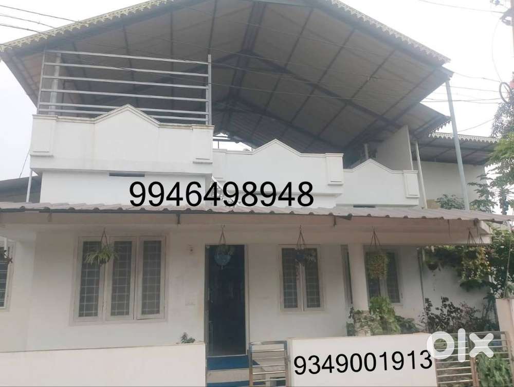 3.5cent 1100sqft 3BHK 2 attached bathroom Pullur Irinjalakuda Thrissur