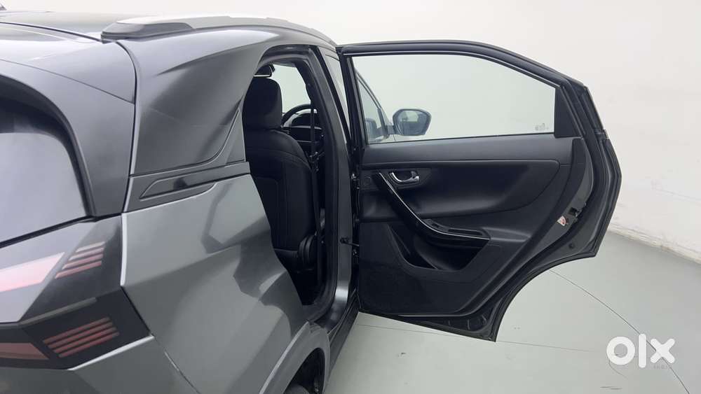 Tata Nexon Fearless Plus S 1.2 Revotron Petrol 7 Dca  Dt, 2024, Petr..