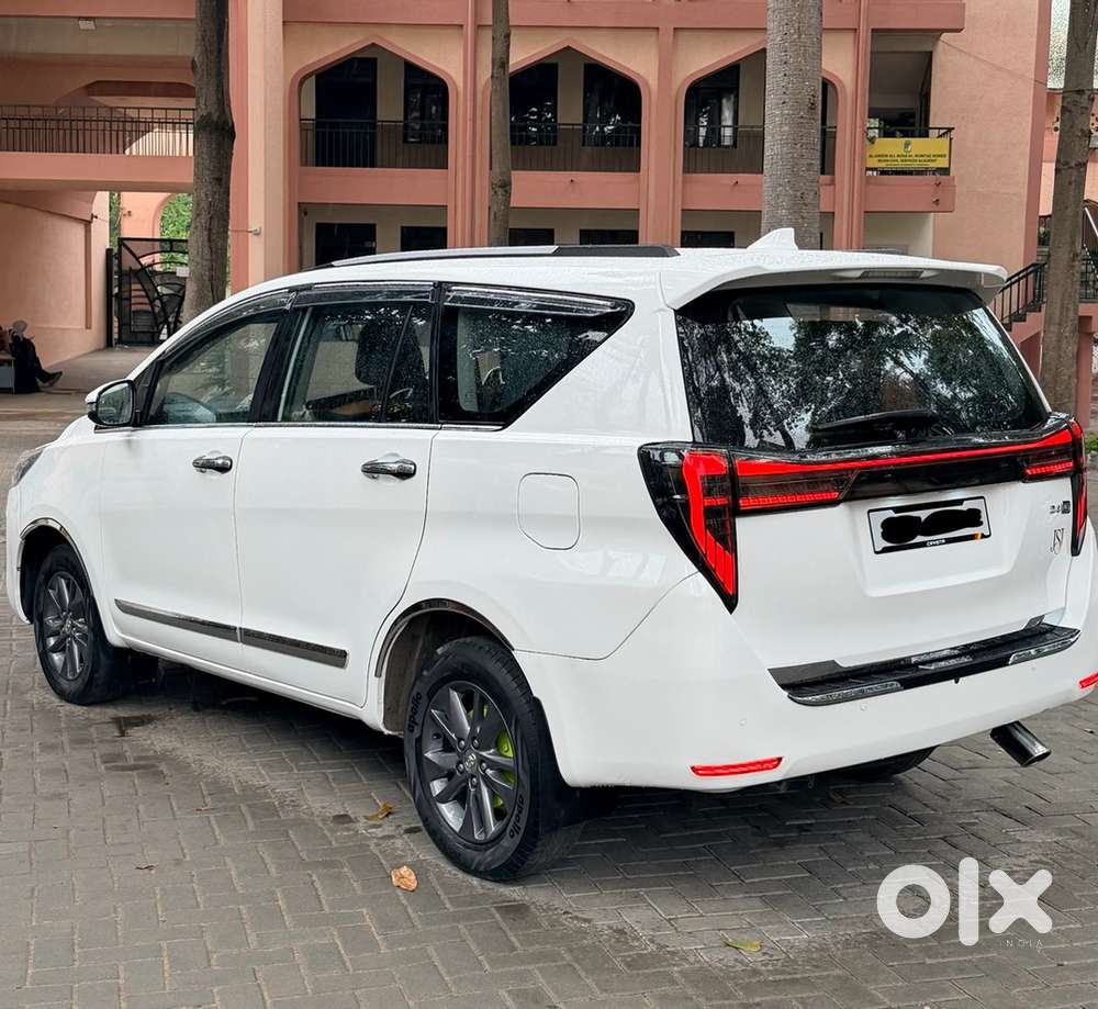 Toyota Innova Crysta 2018 Km Driven