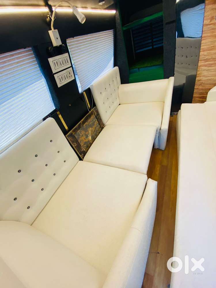 Force Motors Trax Cruiser 12 Str Ac, 2011, Diesel