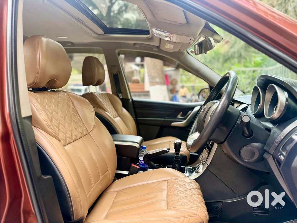 Mahindra Xuv500 W11 Option, 2019, Diesel