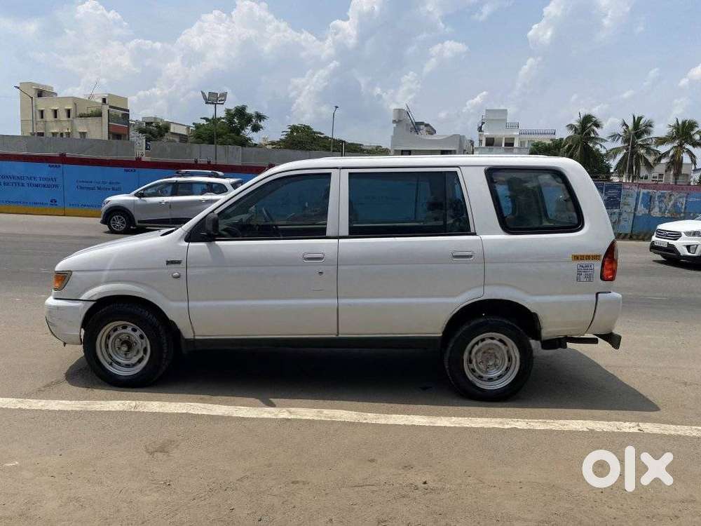Chevrolet Tavera, 2012, Diesel