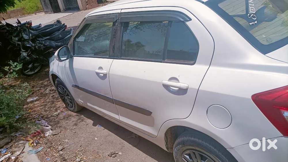Maruti Suzuki Dzire 2015