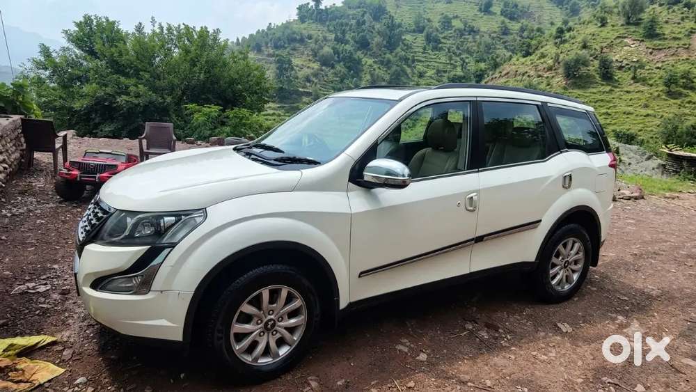 Mahindra Xuv500 2017 Year Model