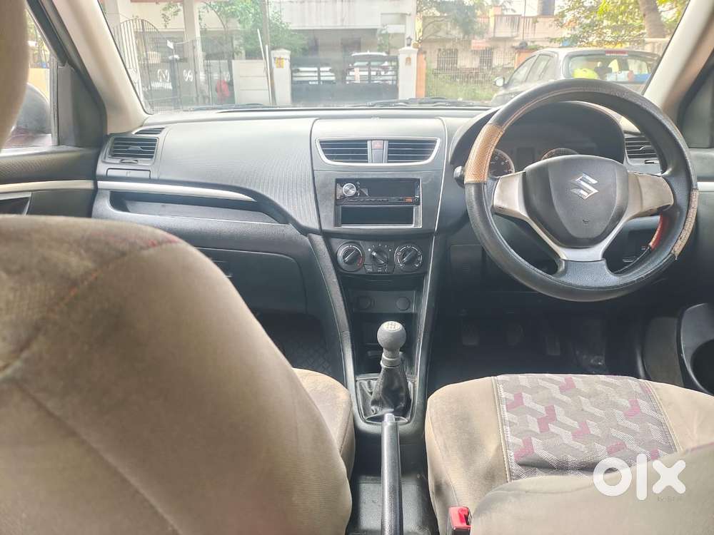 Maruti Suzuki Swift Vxi + Manual, 2012, Petrol