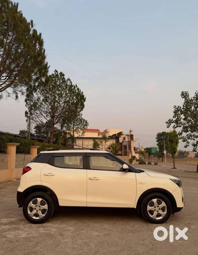 Mahindra Xuv300 W4 Diesel, 2022, Diesel