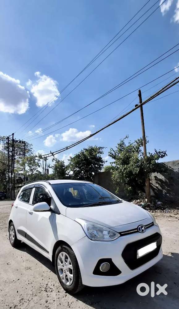 Hyundai Grand I10 2015 Petrol 75000 Km Driven