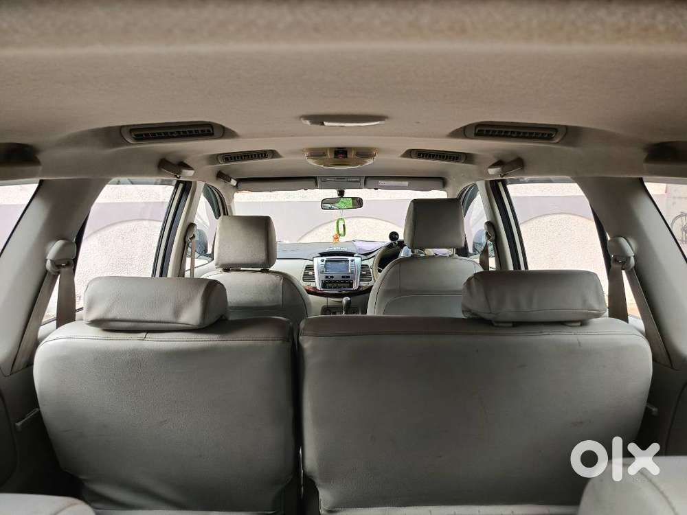 Toyota Innova 2.5 Vx 2014