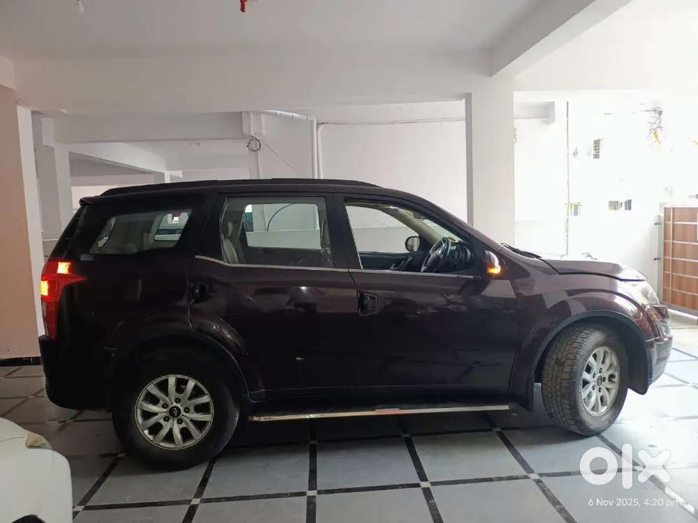 Mahindra Xuv500 W10  2016 Diesel 176000 Km Driven