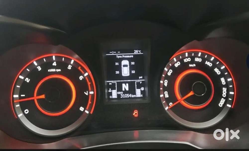 Mahindra Xuv300 1.2 W6 Petrol Automatic 2022