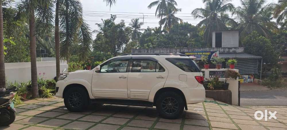 Toyota Fortuner 4x2 At 2.8 Diesel, 2014