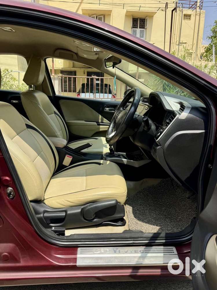 Honda City I-vtec V, 2017, Petrol