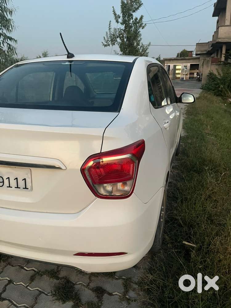 Hyundai Xcent Diesel Manual 2015