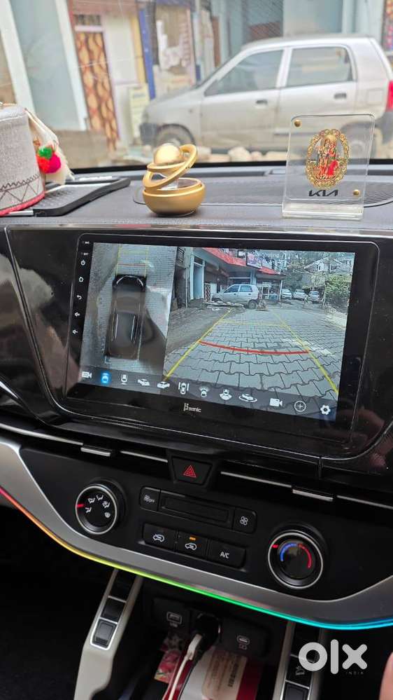 Kia Carens 2024 Petrol 21000 Km Driven