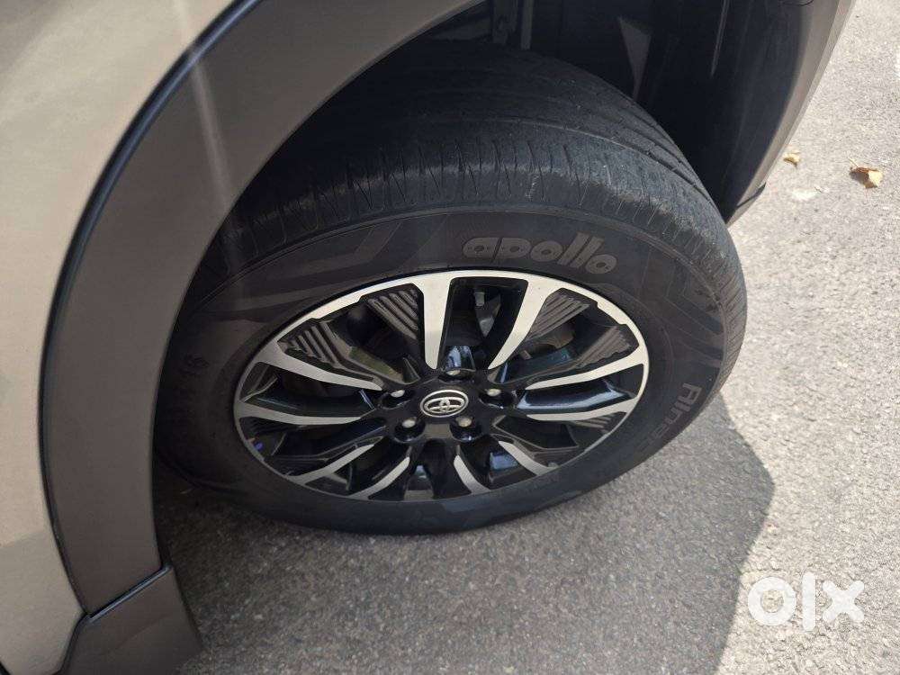 Toyota Urban Cruiser Cruiser Premium, 2021, Petrol