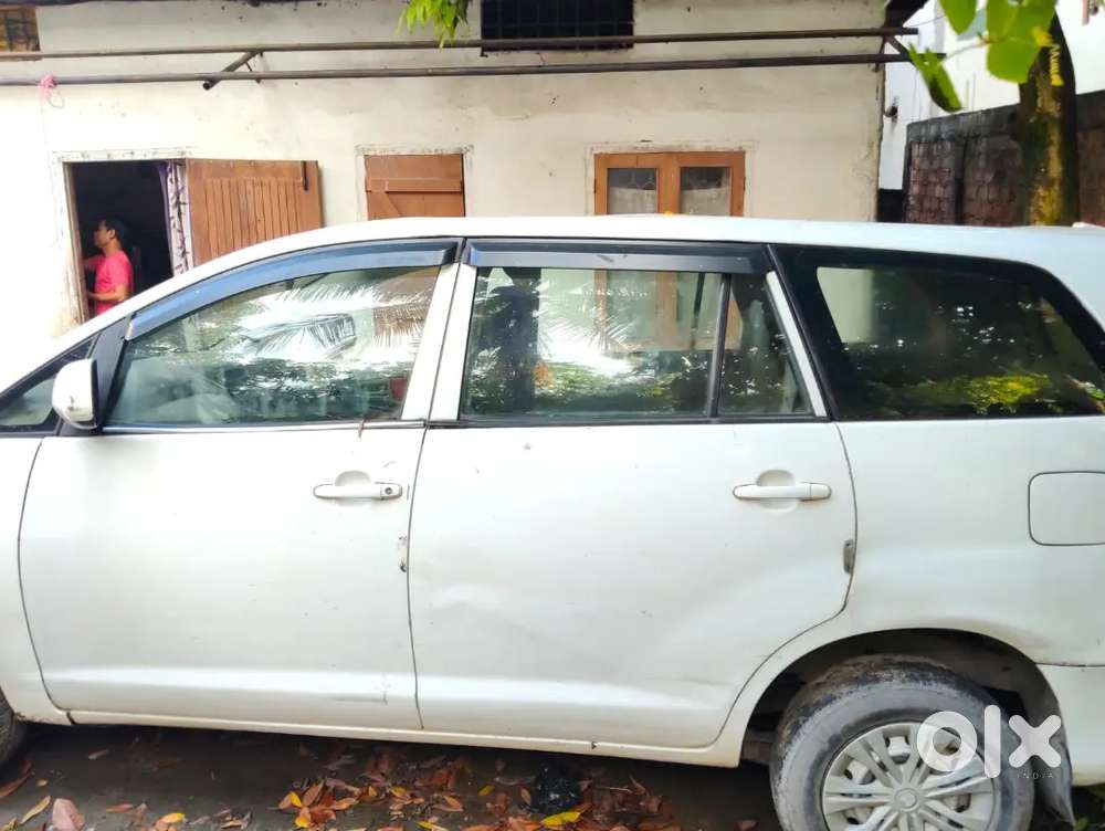 Toyota Innova Vx 2010 Petrol