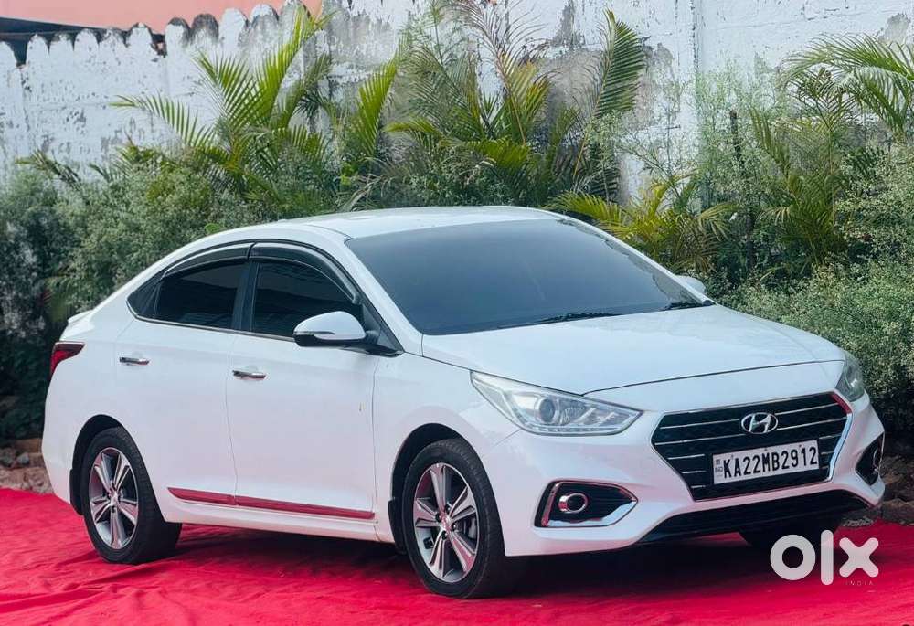 Hyundai Verna, 2018, Petrol