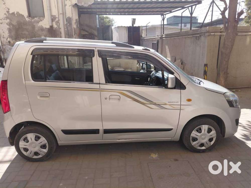 Maruti Suzuki Wagon R Vxi 1.0, 2017, Petrol