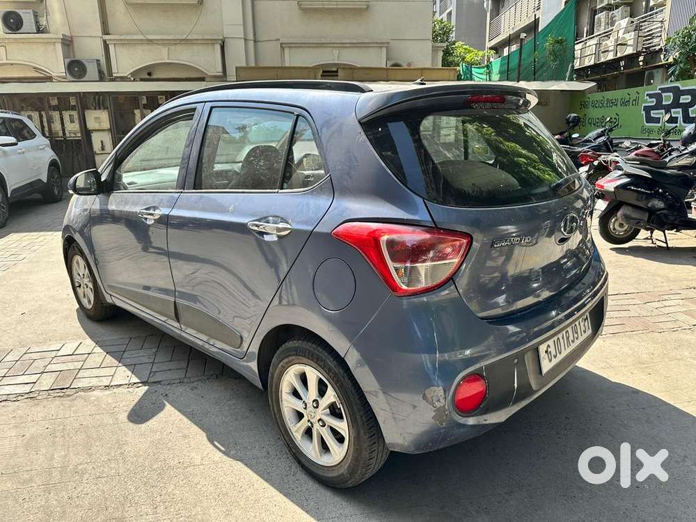 Hyundai Grand I10 2015 Petrol 87860 Km Driven