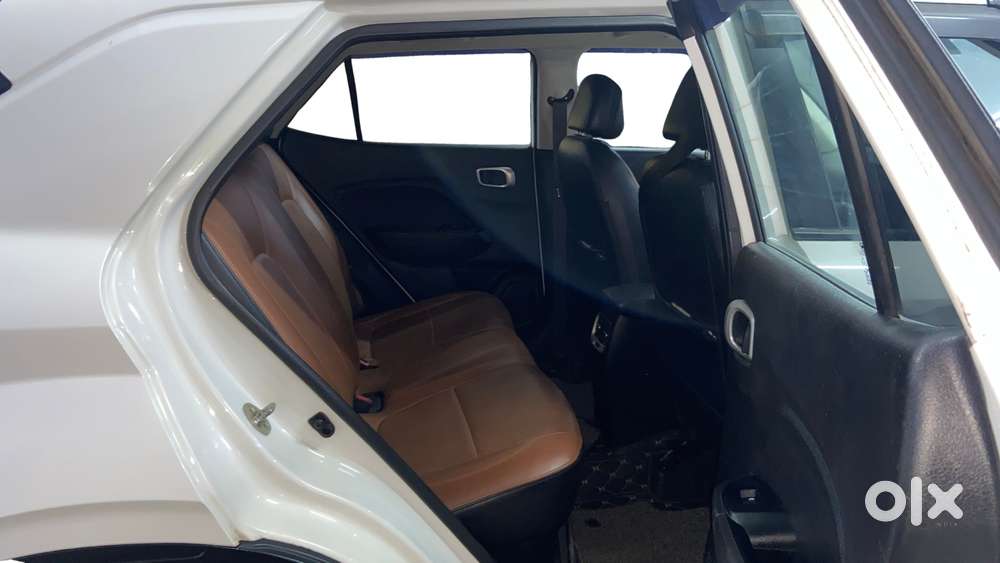 Hyundai Venue Sx Plus Turbo Dct, 2019, Petrol