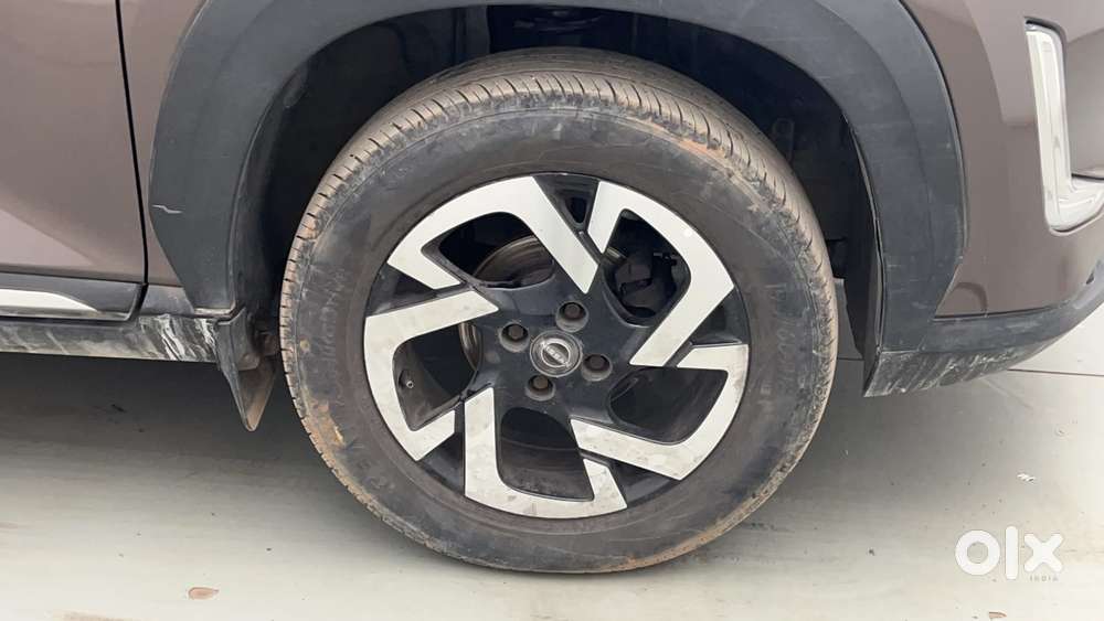 Nissan Magnite 1.0 Xv, 2021, Petrol