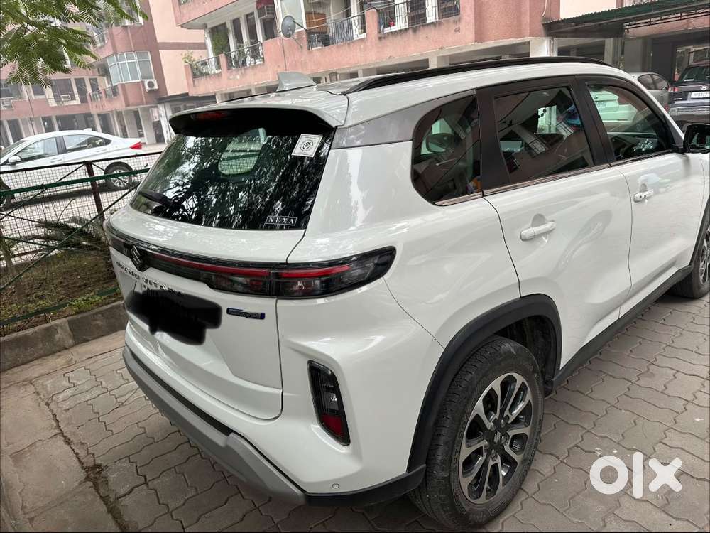 Grand Vitara In Mint Condition, White Color, 2022 Model; 17k Km Driven