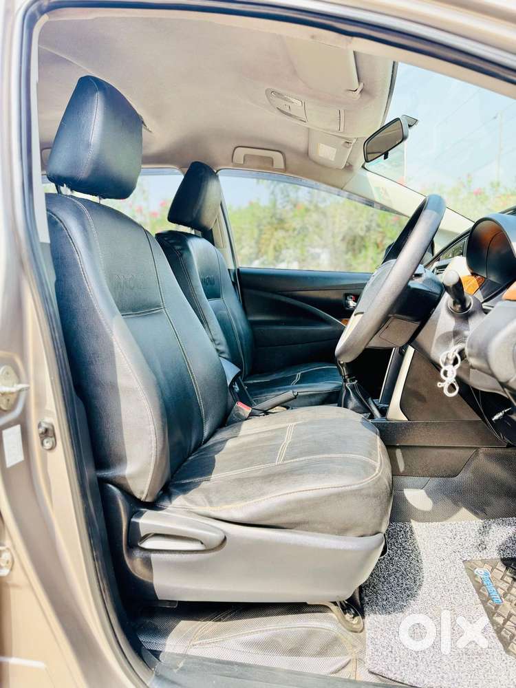 Toyota Innova Crysta 2.4 G Mt 8s, 2017, Diesel