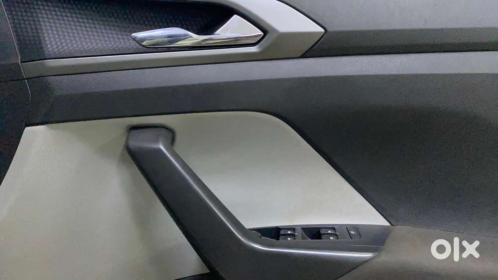 Skoda Kushaq 1.0 Tsi Ambition, 2022, Petrol