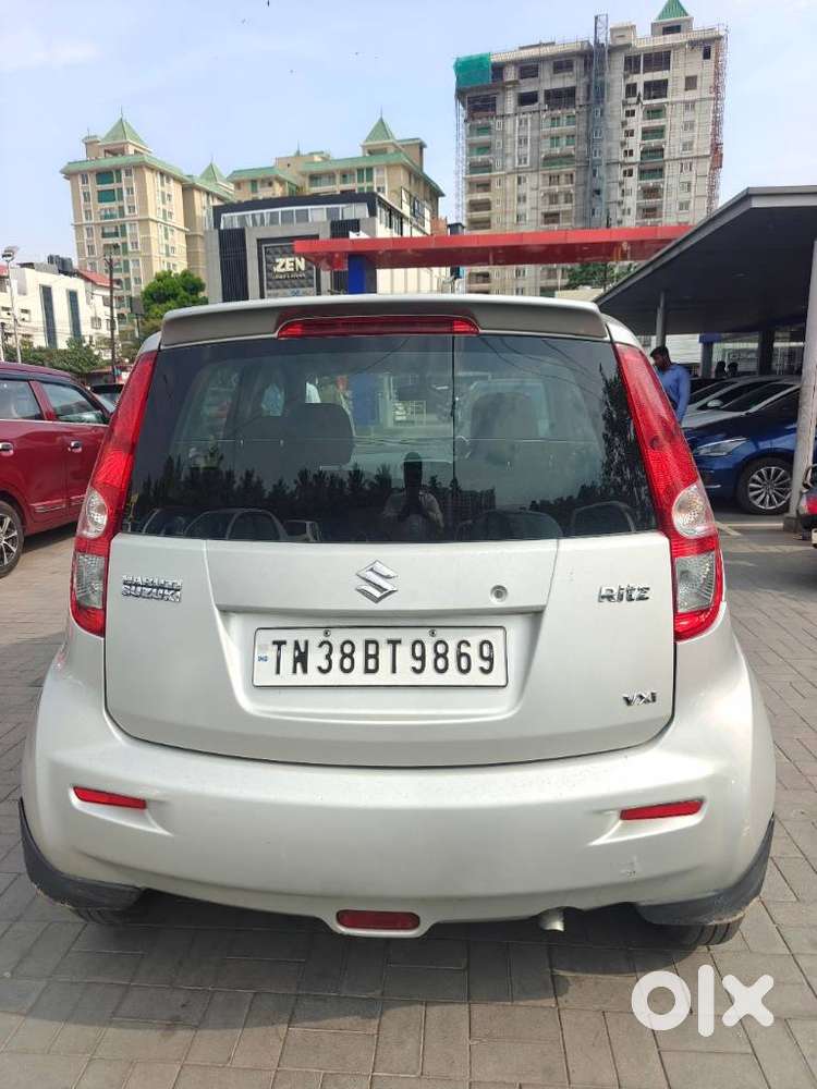 Maruti Suzuki Ritz Vxi, 2013, Petrol