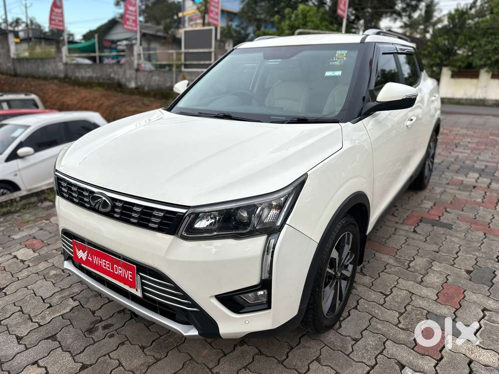 Mahindra Xuv300 W8 Option, 2020, Petrol