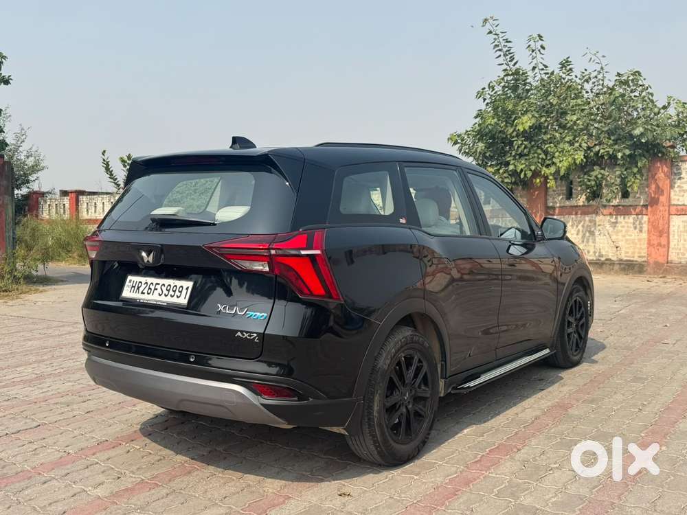 Mahindra Xuv700 2.0 Ax 7 Petrol At Luxury Pack Str, 2025, Petrol