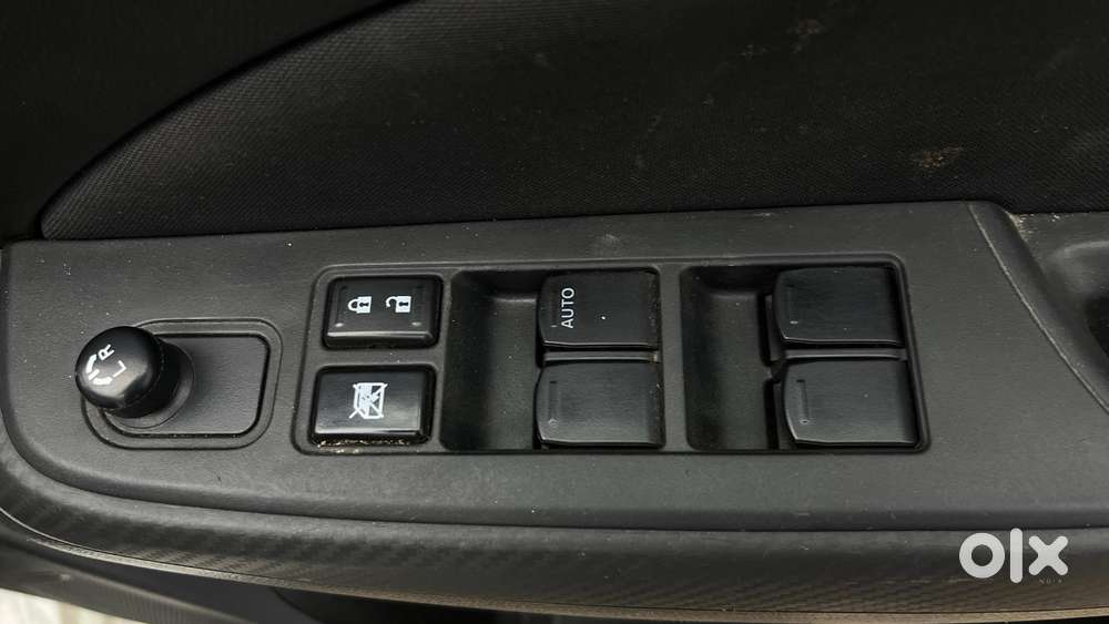 Maruti Suzuki Swift Vvt Vxi, 2022, Petrol