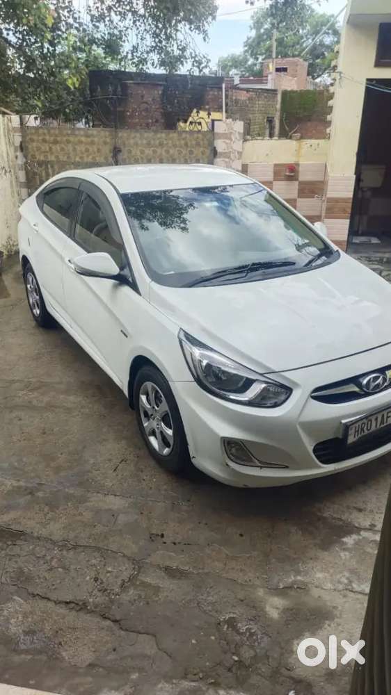 Hyundai Verna Fluidic 2012 Diesel Manual
